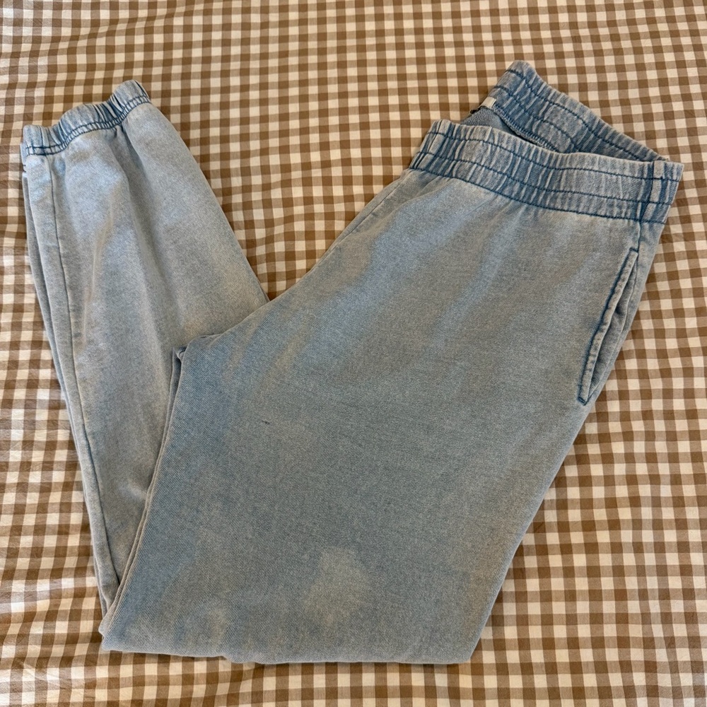 Z Supply Women’s Light Wash Elastic-Waist Denim Joggers